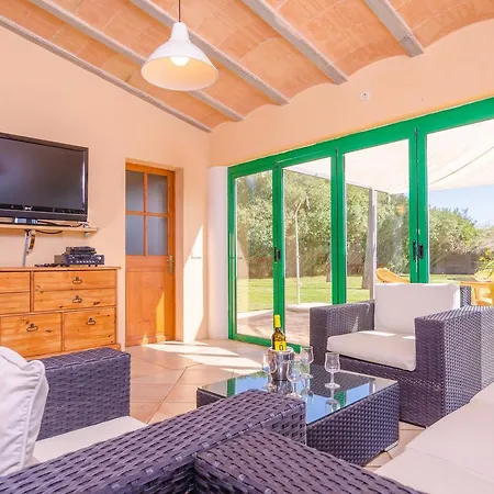 Rito Villa *
